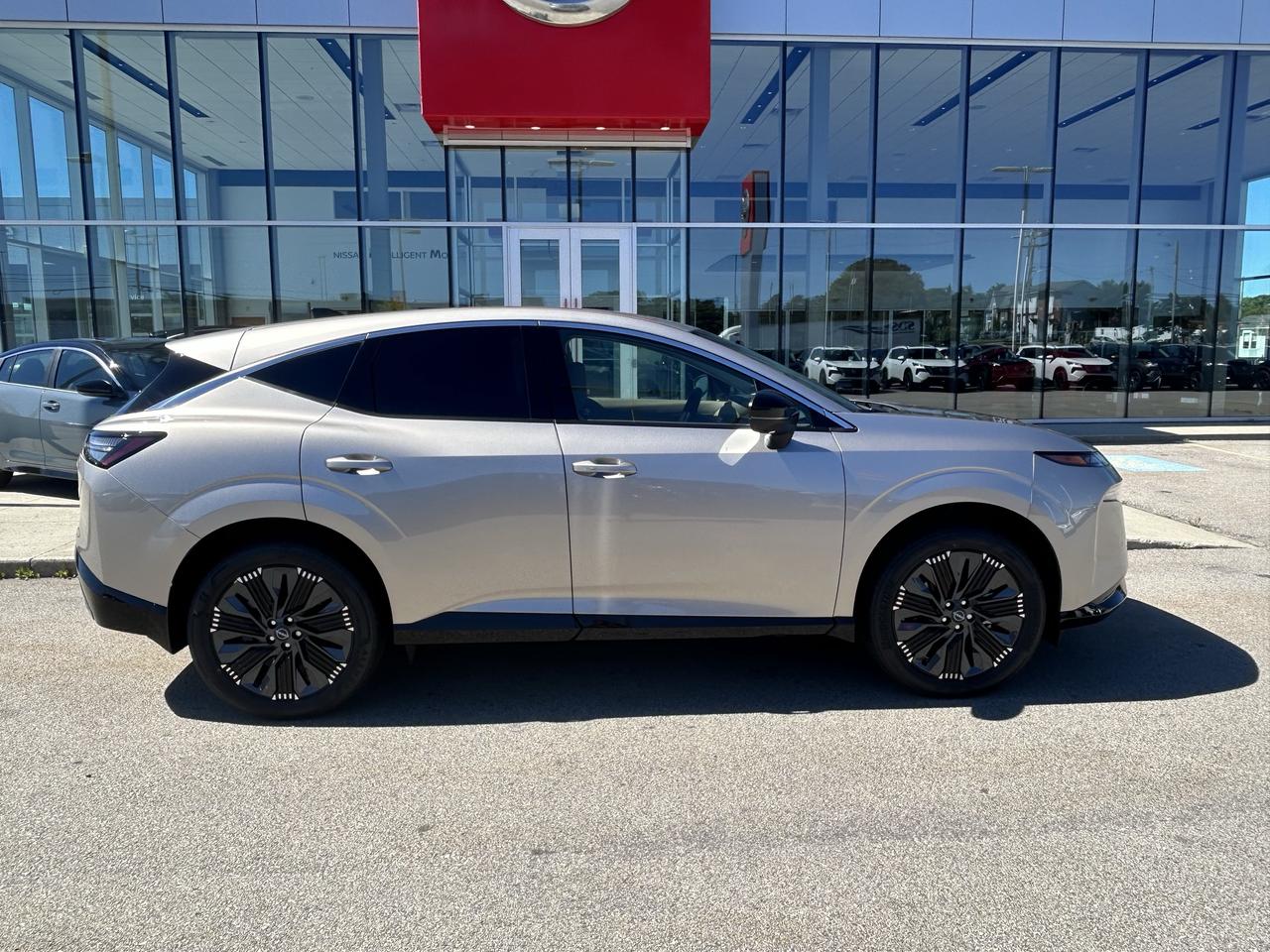 2027 Nissan Murano Platinum Photo