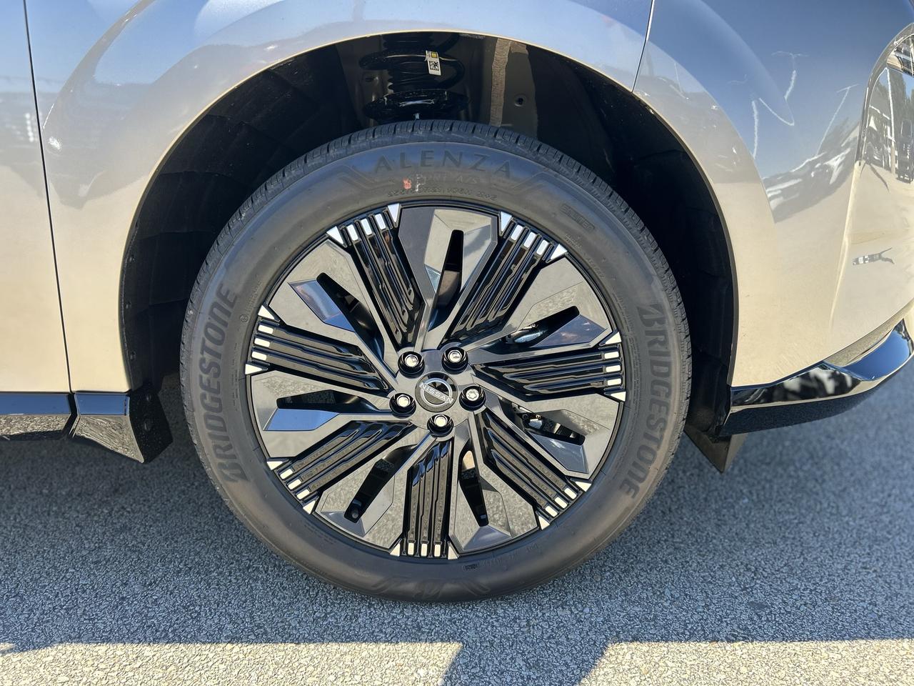 2027 Nissan Murano Platinum Photo