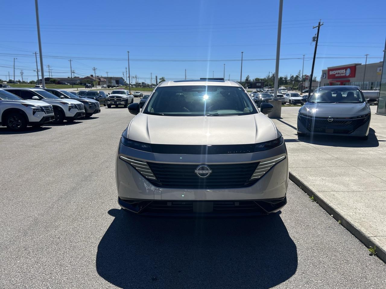 2027 Nissan Murano Platinum Photo