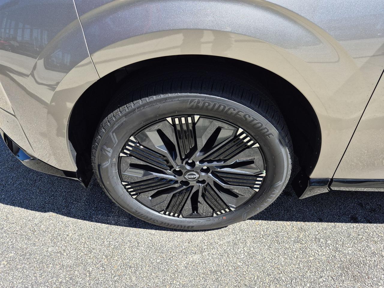 2027 Nissan Murano Platinum Photo