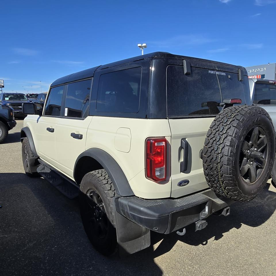 2025 Ford Bronco Big Bend Photo3
