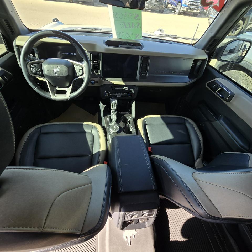 2025 Ford Bronco Big Bend Photo1