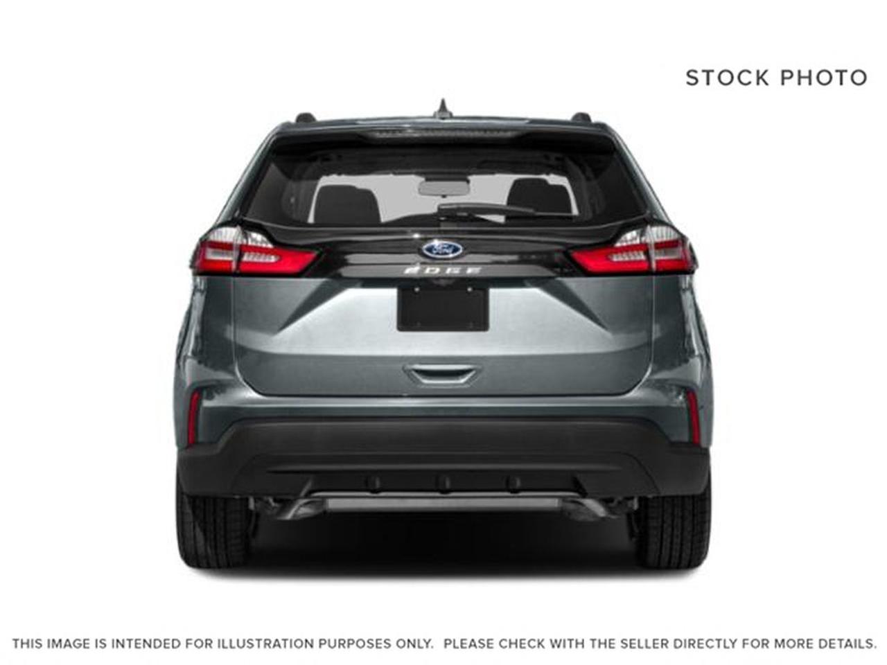 2023 Ford Edge SE Photo3