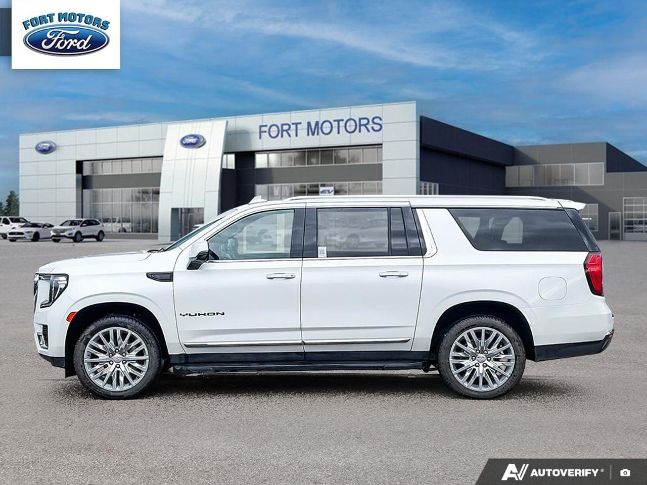 2023 GMC Yukon XL SLT Photo2