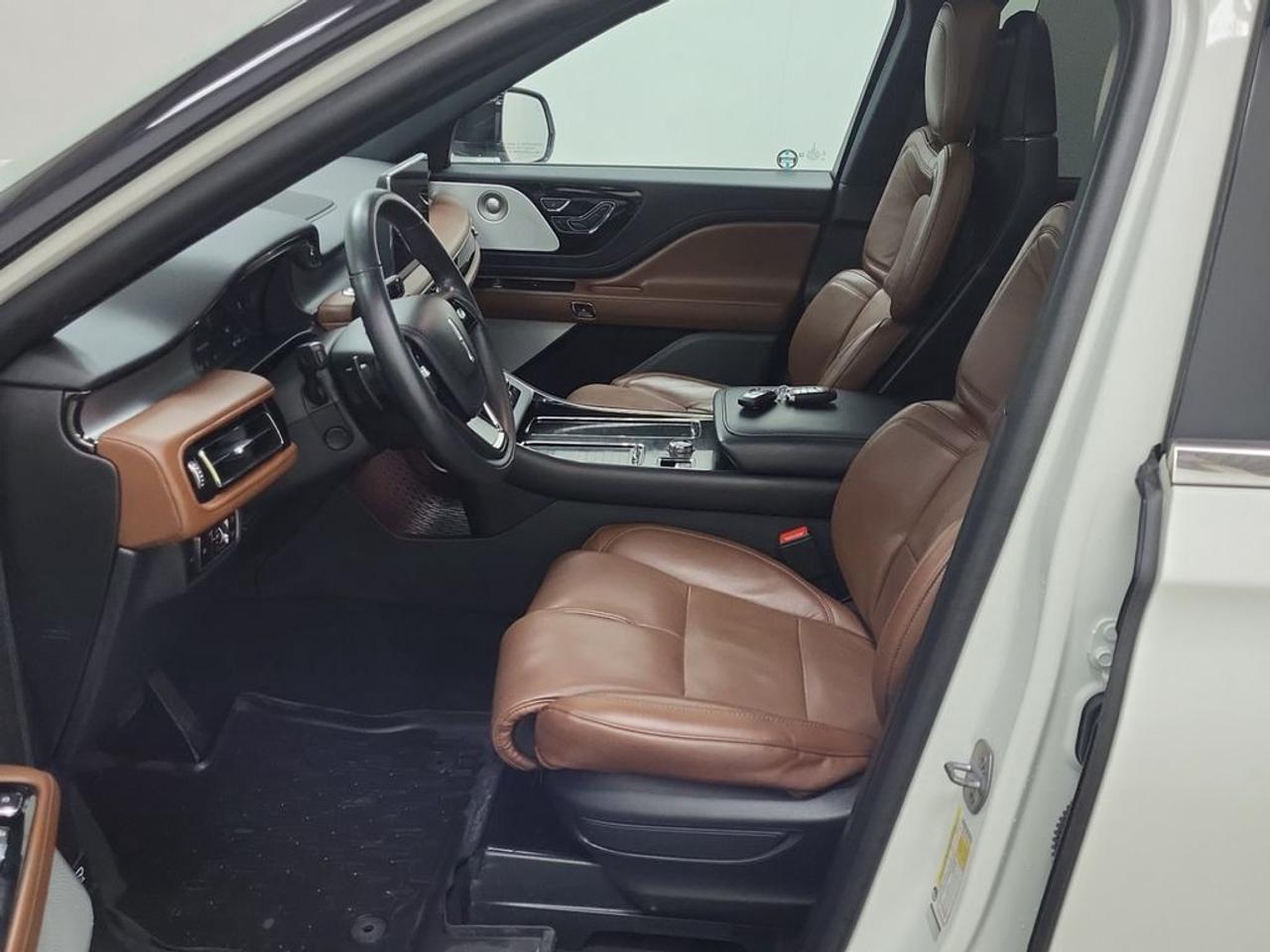 2023 Lincoln Aviator Reserve Photo4