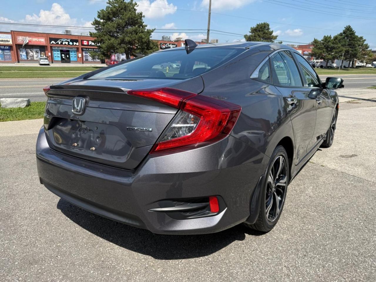 2018 Honda Civic Sedan TOURING /LEATHER /SUNROOF /NAVI/ HONDA SENSING Photo4