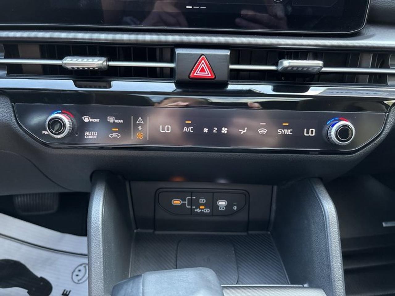 2026 Kia Sportage EX AWD | No Accidents | Pano. Sunroof | Leather Seats Photo