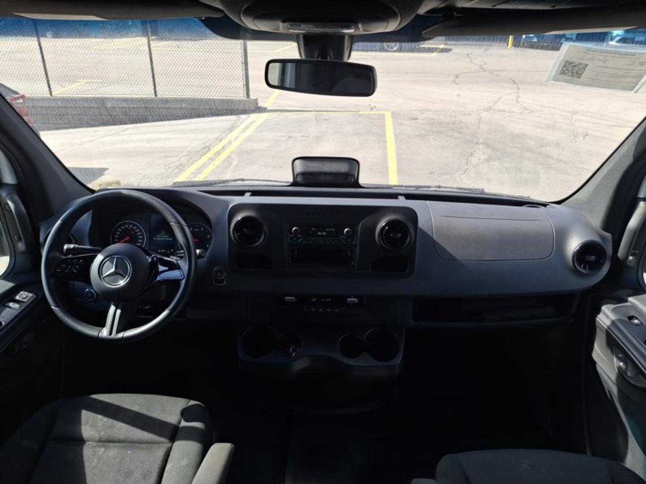 2025 Mercedes-Benz Sprinter Cargo Van 2500 Hi-Roof 170WB Cargo Van | Diesel | Rear Camera | and More ! Photo