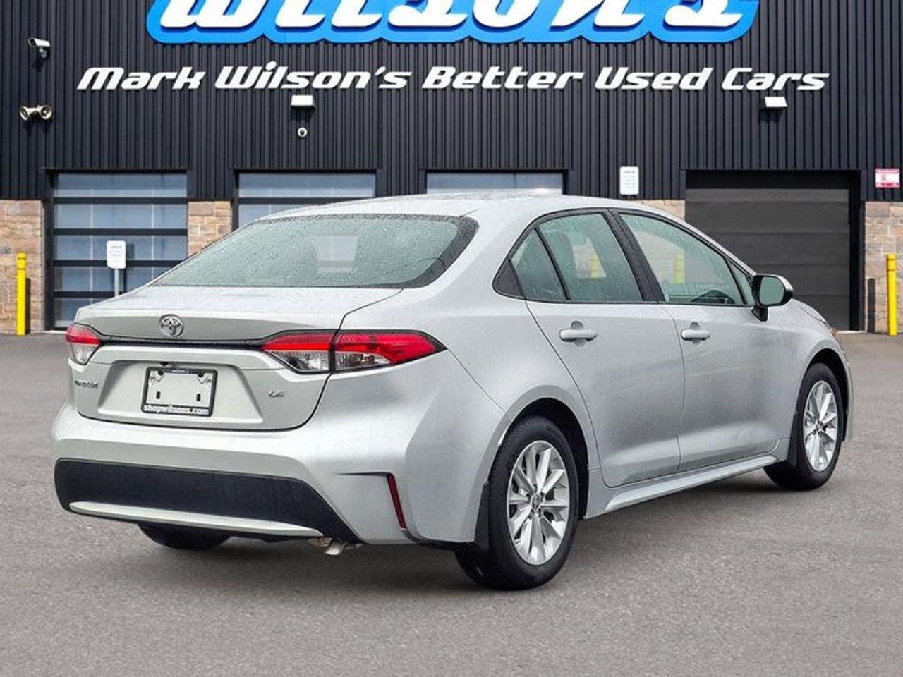 2021 Toyota Corolla LE Upgrade | Sunroof | Heated Seats | Radar Cruise | Rear Camera | Bluetooth | and More ! Photo