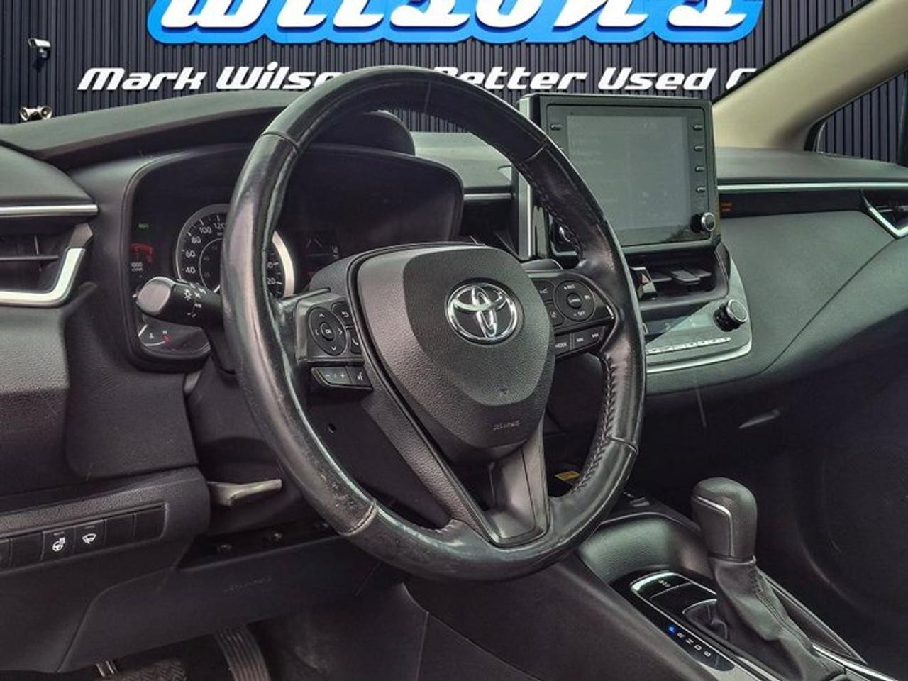 2021 Toyota Corolla LE Upgrade | Sunroof | Heated Seats | Radar Cruise | Rear Camera | Bluetooth | and More ! Photo