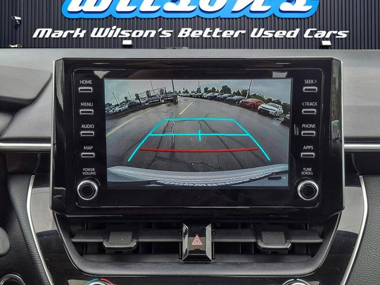 2021 Toyota Corolla LE Upgrade | Sunroof | Heated Seats | Radar Cruise | Rear Camera | Bluetooth | and More ! Photo