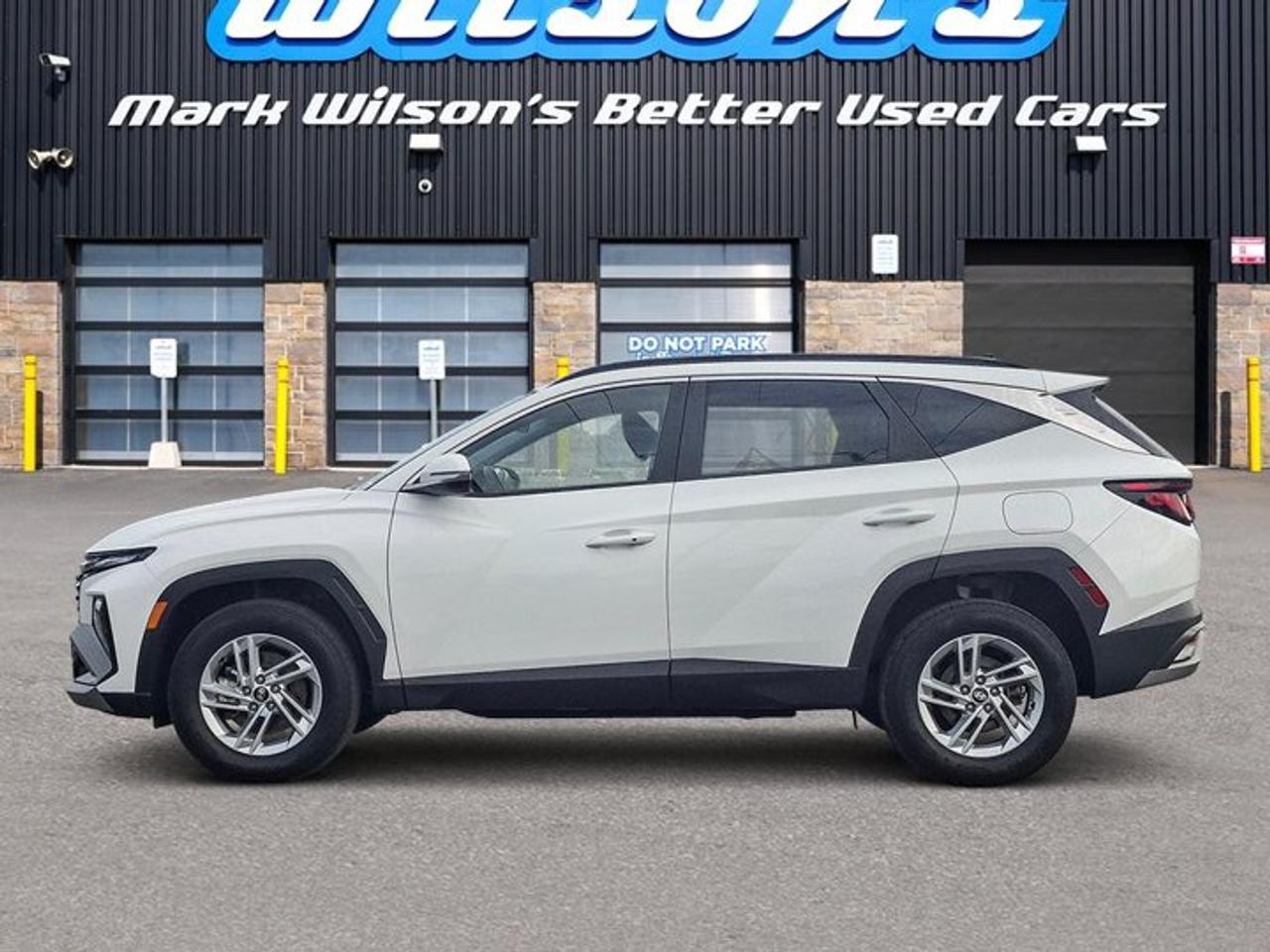 2025 Hyundai Tucson Preferred AWD | Heated Seats + Steering | Remote Start | Adaptive Cruise | Blind Spot Monitor & More Photo5