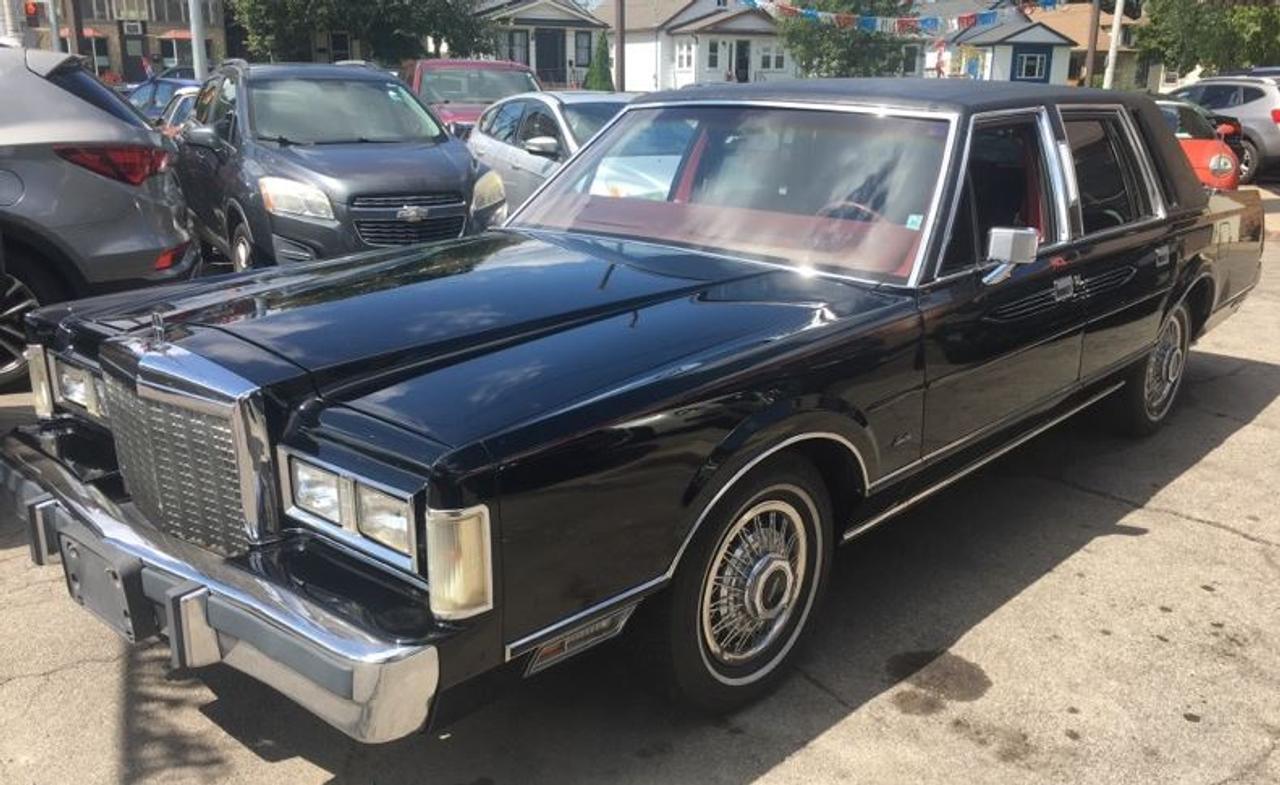 Used 1985 Lincoln Town Car Garage Kept Car Since New 