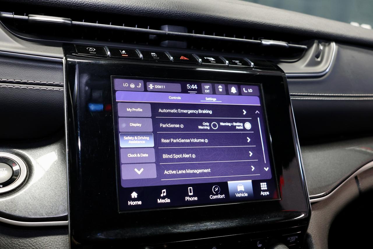 2022 Jeep Grand Cherokee Altitude - NOACCIDENTS|CARPLAY|NAVI|HEATEDSEATS Photo