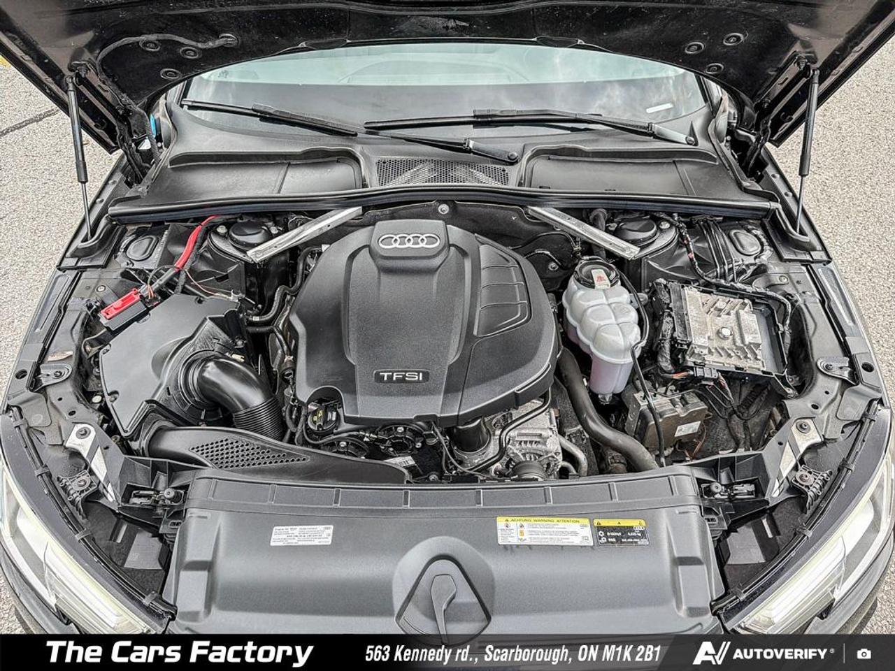 2019 Audi A4 Progressiv 45 TFSI quattro Apple Carplay Loaded! Photo