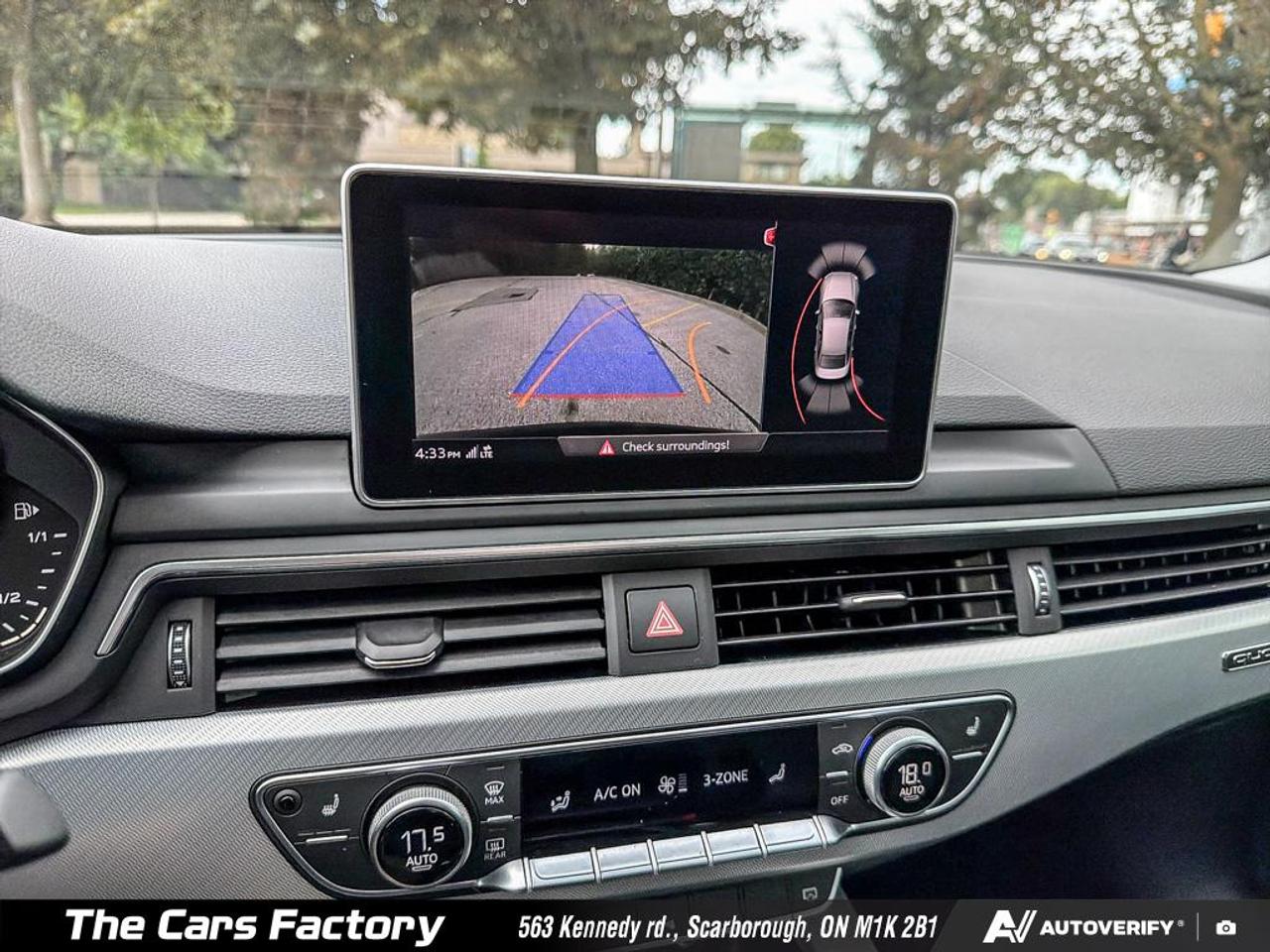 2019 Audi A4 Progressiv 45 TFSI quattro Apple Carplay Loaded! Photo