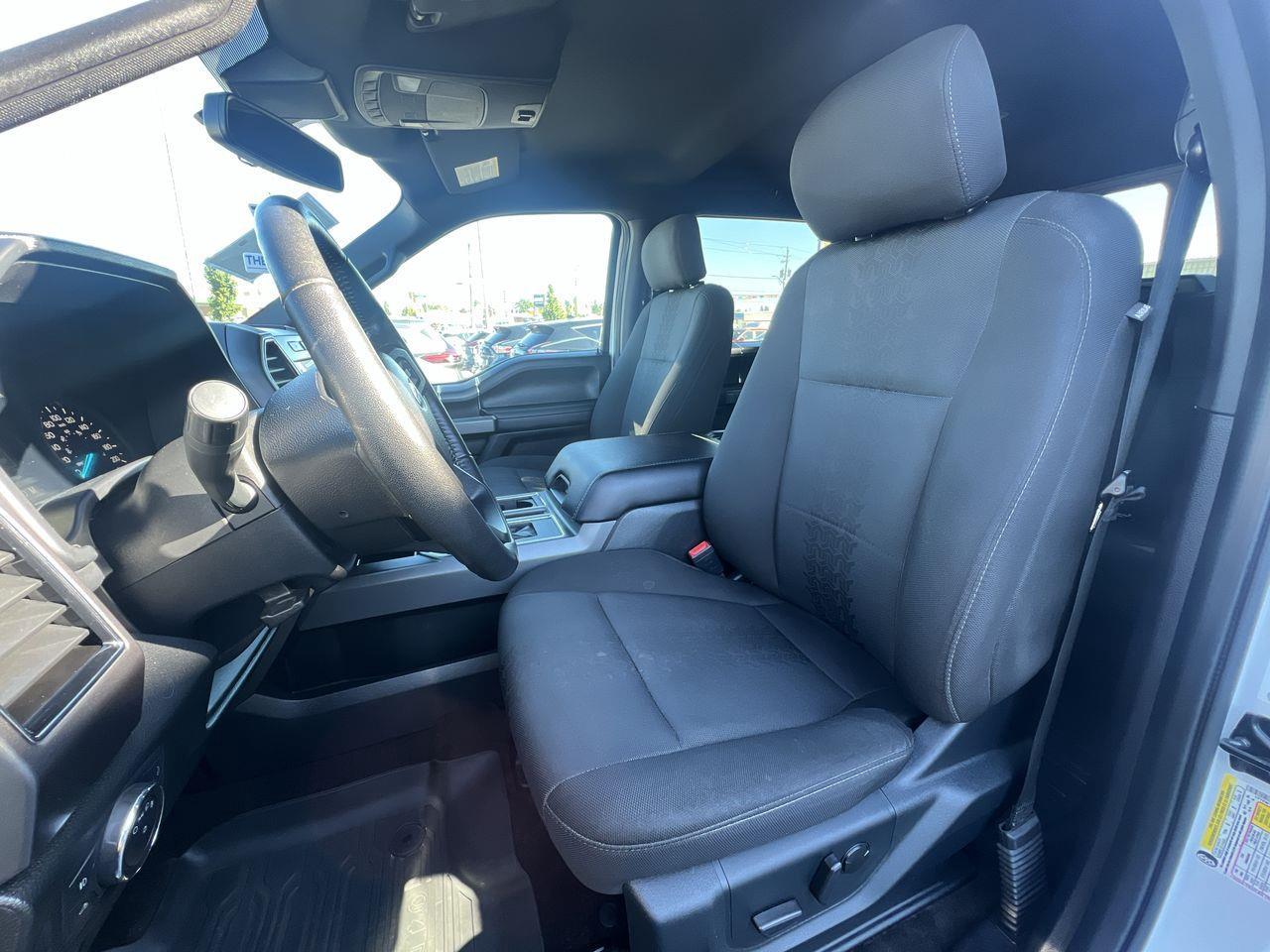2020 Ford F-150 XLT 4X4, REVERSE CAM, HEATED SEATS, FRONT POWER SEATS!! Photo