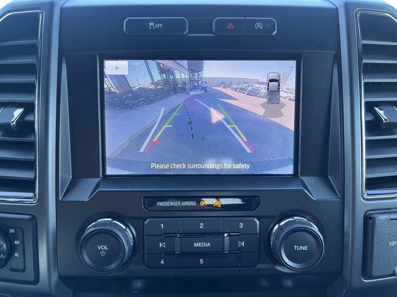 2020 Ford F-150 XLT 4X4, REVERSE CAM, HEATED SEATS, FRONT POWER SEATS!! Photo