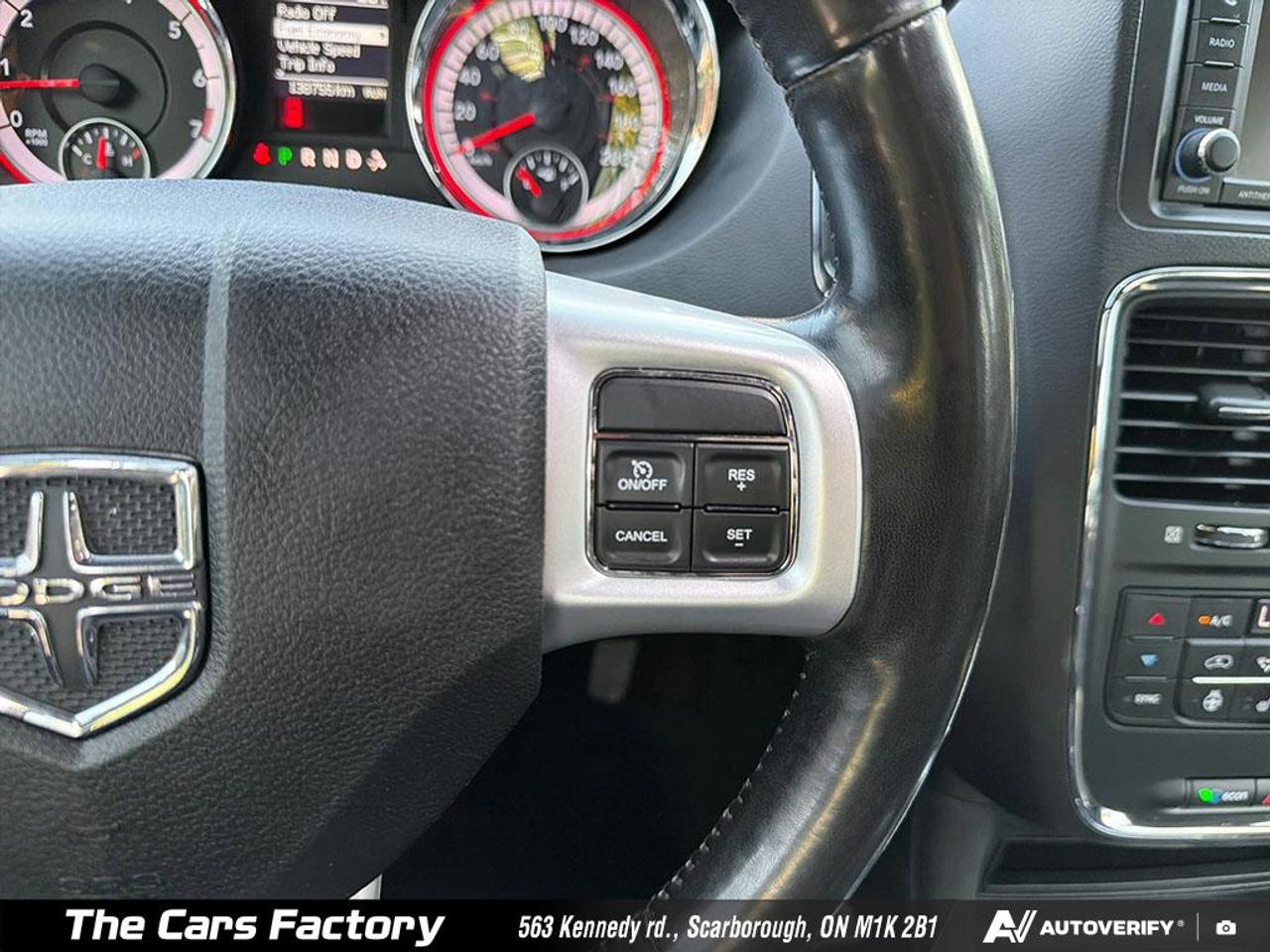 2019 Dodge Grand Caravan GT Stow 'N Go DVD / Leather / 1-Owner No Accident Photo