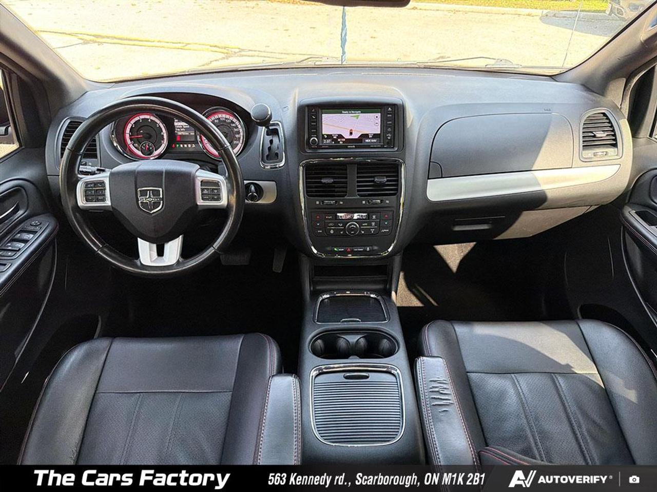 2019 Dodge Grand Caravan GT Stow 'N Go DVD / Leather / 1-Owner No Accident Photo