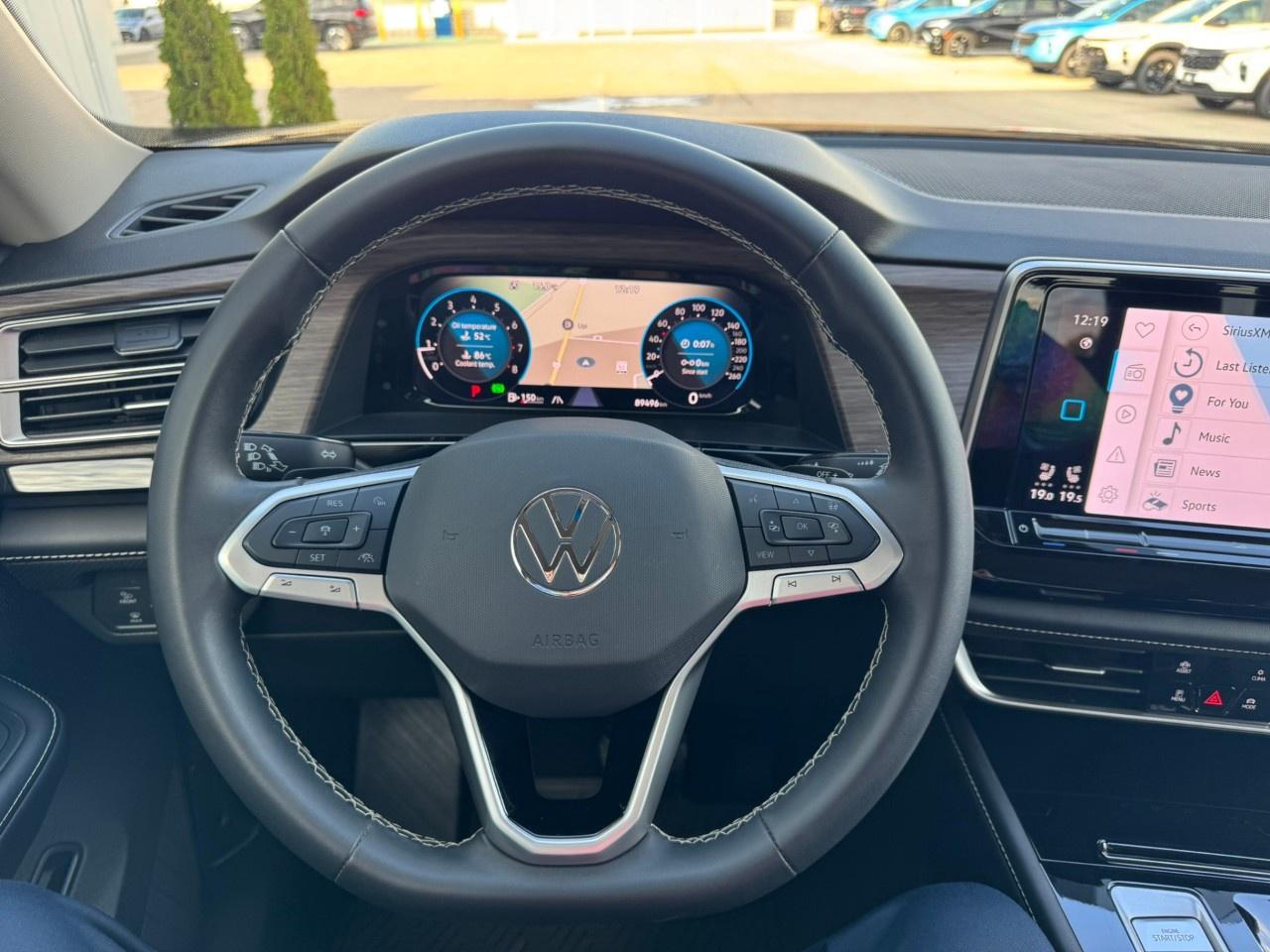 2024 Volkswagen Atlas Highline 2.0 TSI 4MOTION Photo