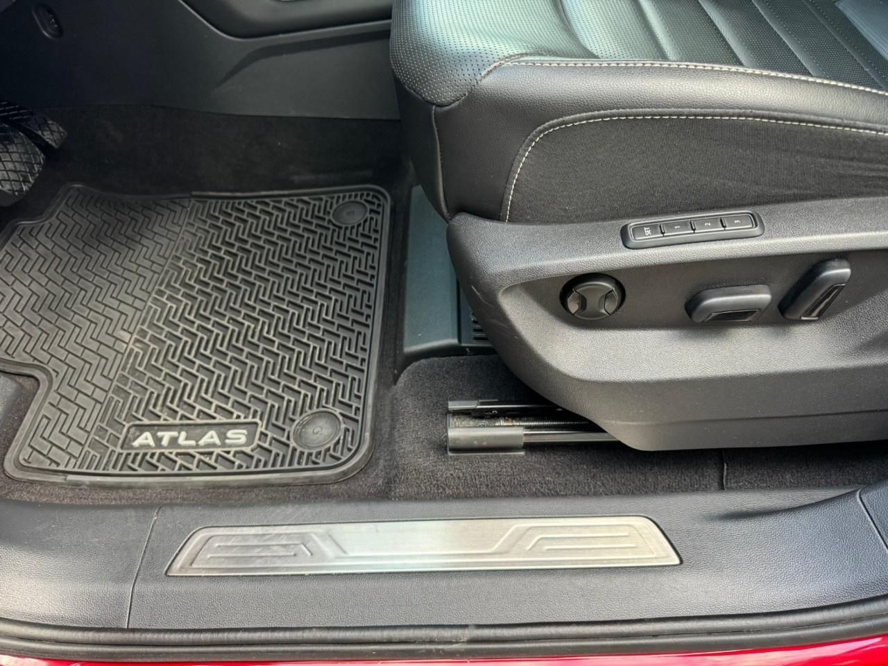 2024 Volkswagen Atlas Highline 2.0 TSI 4MOTION Photo