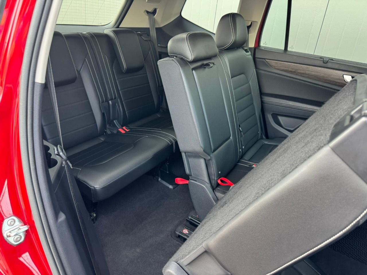 2024 Volkswagen Atlas Highline 2.0 TSI 4MOTION Photo