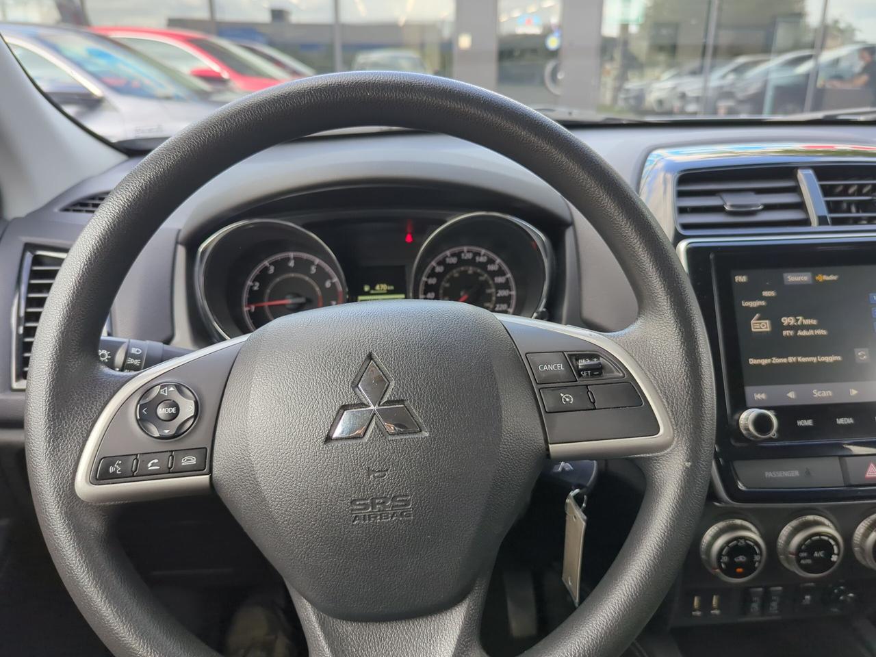 2024 Mitsubishi RVR ES