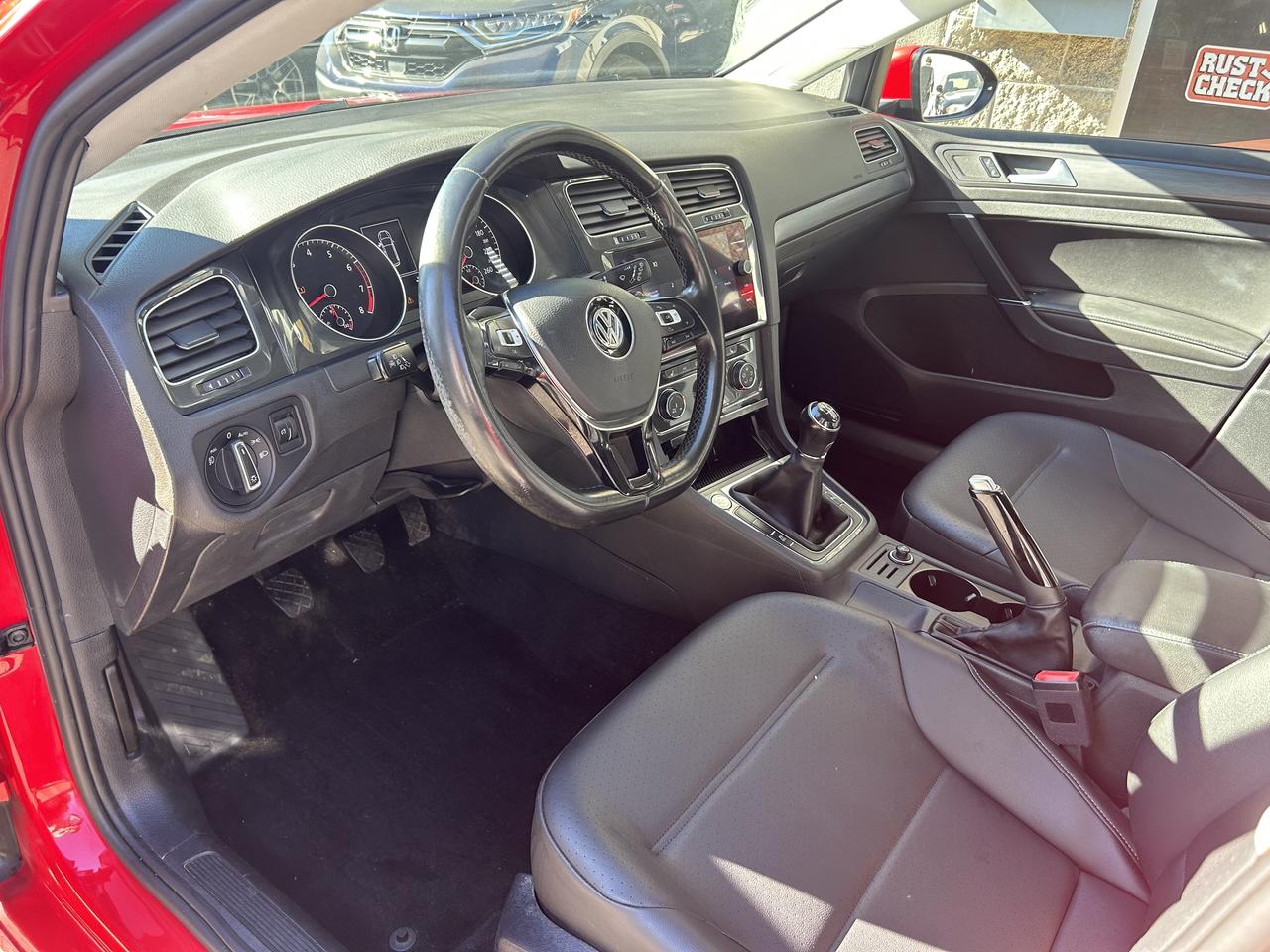 2018 Volkswagen Golf SportWagen Comfortline- 6SPD, AWD, APPLE CARPLAY/ANDROID AUTO - Photo #12