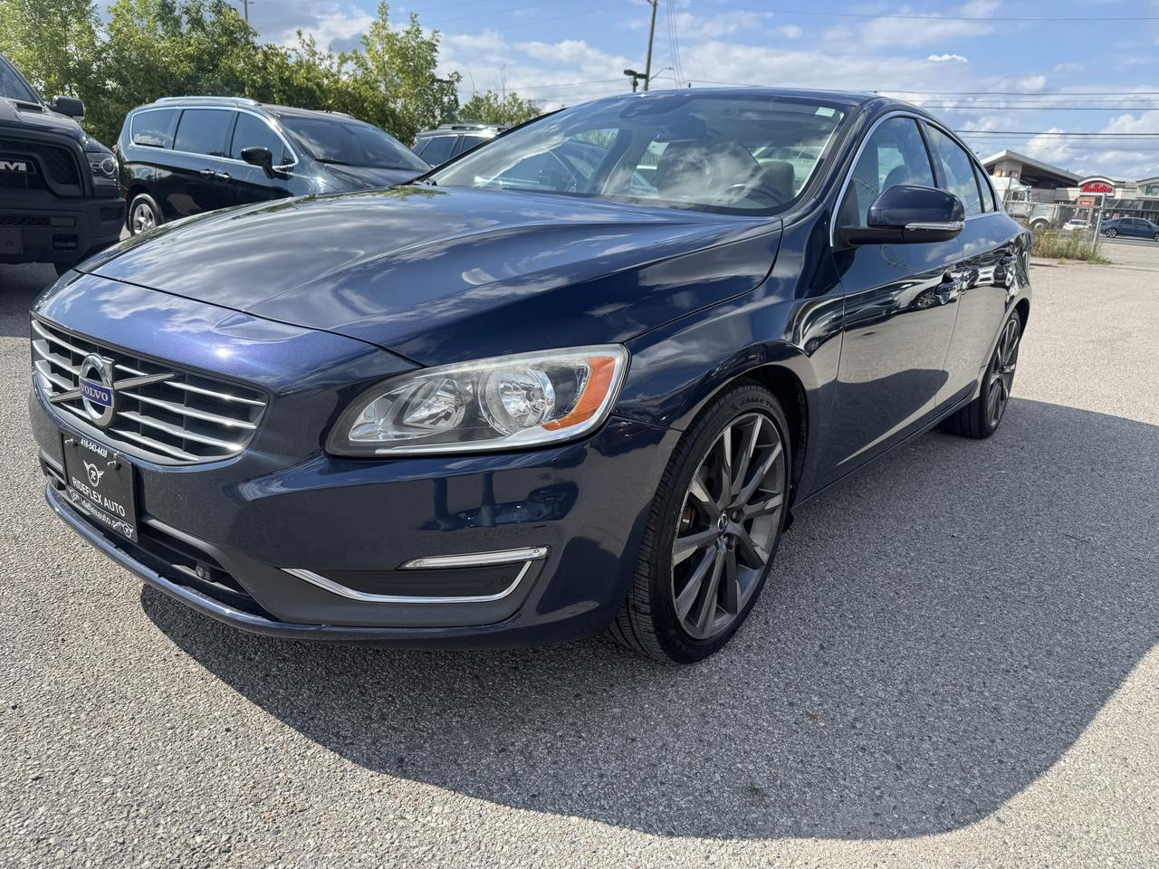 2015 Volvo S60 T5 Premier Plus - Photo #1