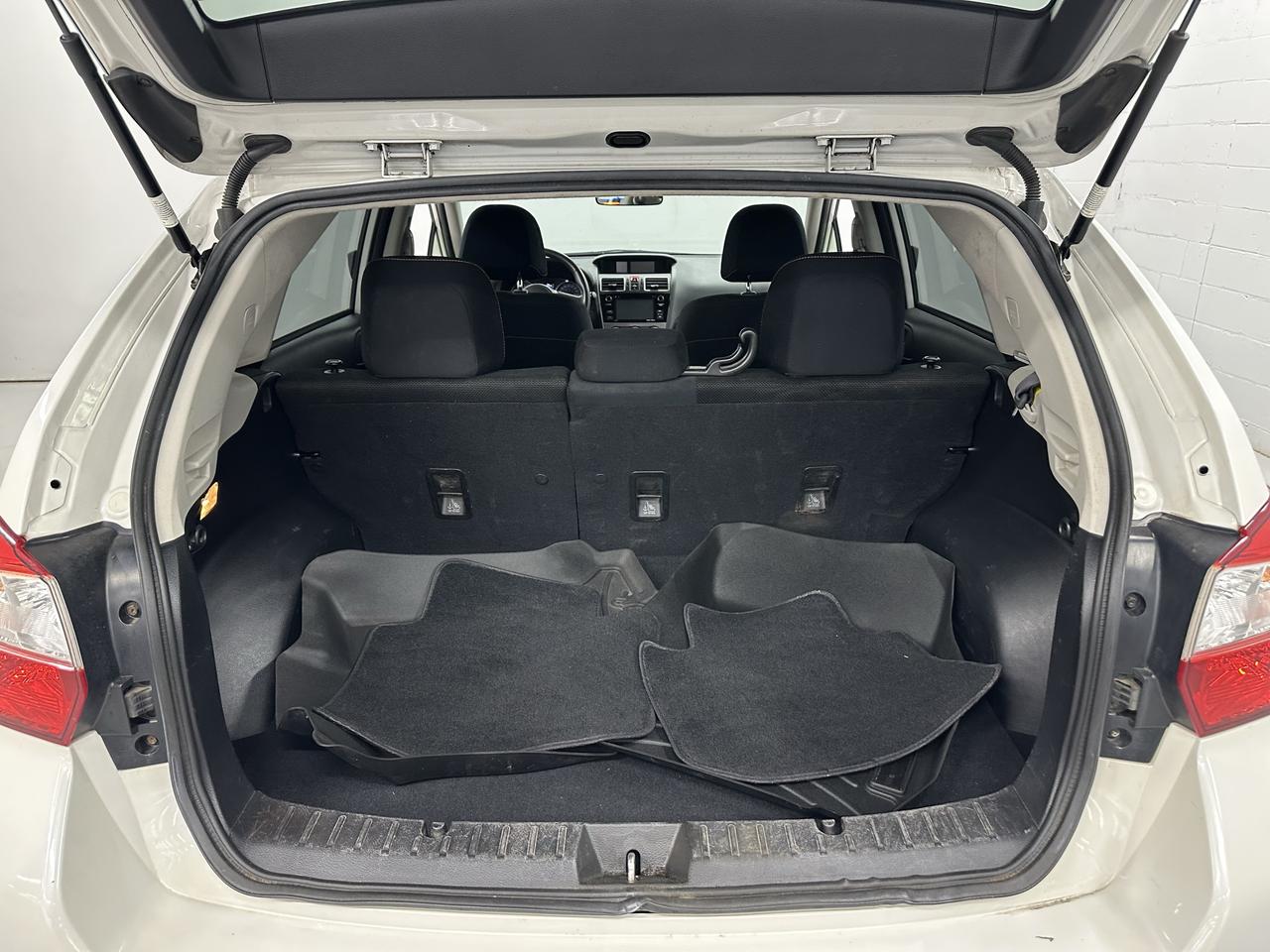 2016 Subaru Crosstrek 2.0i w/Touring Pkg Photo6