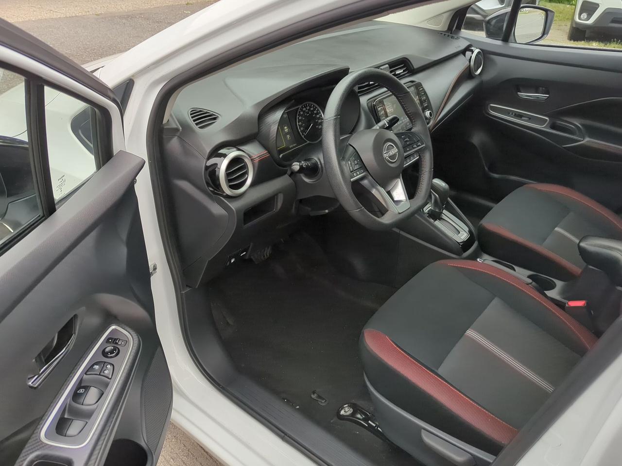 2024 Nissan Versa SR