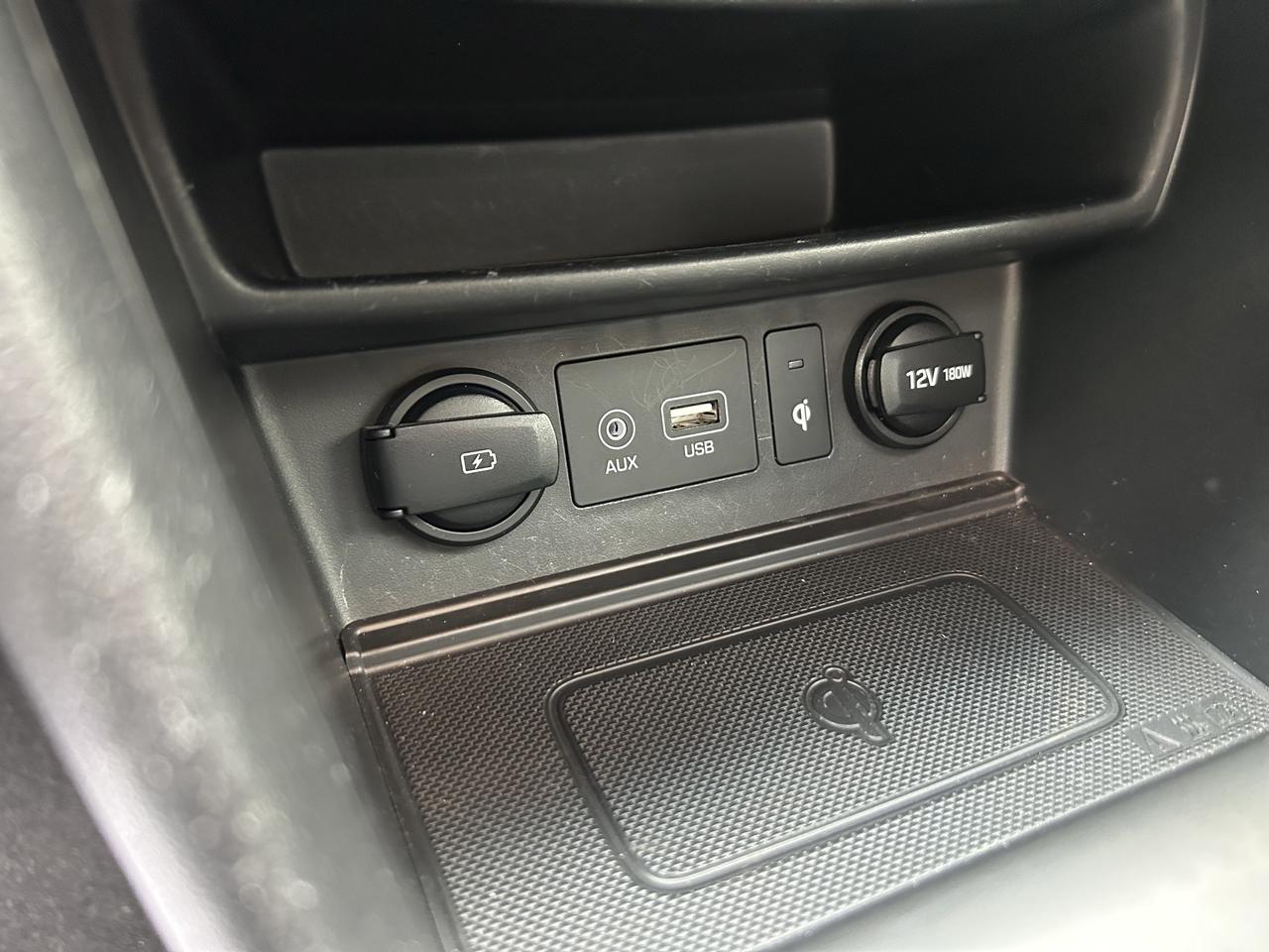 2020 Hyundai KONA ULTIMATE - LIME COLOUR PACKAGE! AWD, HEATED SEATS! Photo30