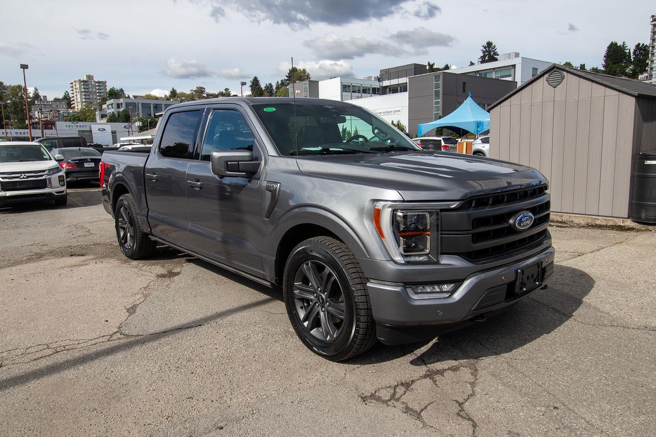 2023 Ford F-150 Lariat 4WD SuperCrew 5.5' Box Photo3