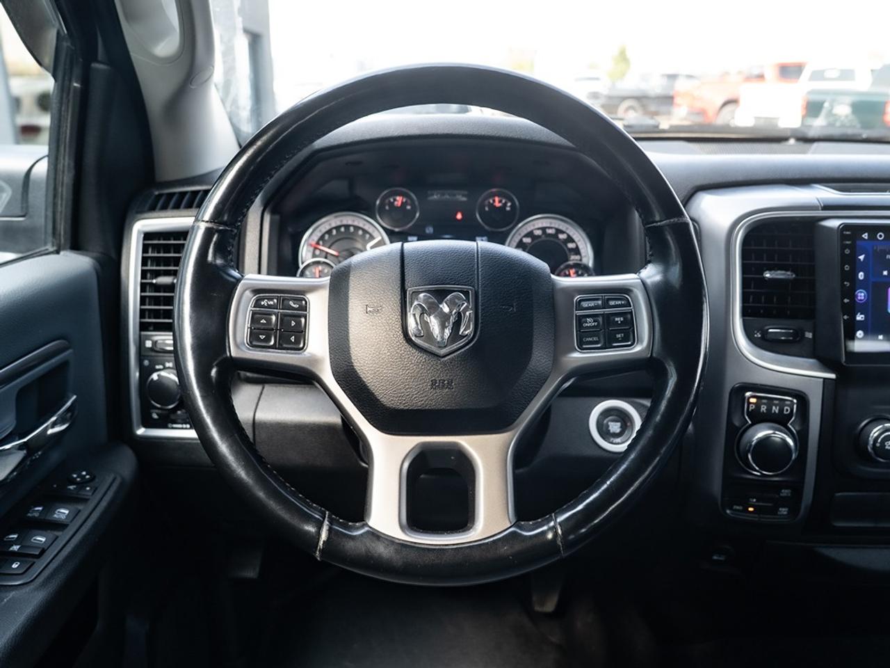 2022 RAM 1500 Classic SLT Photo11