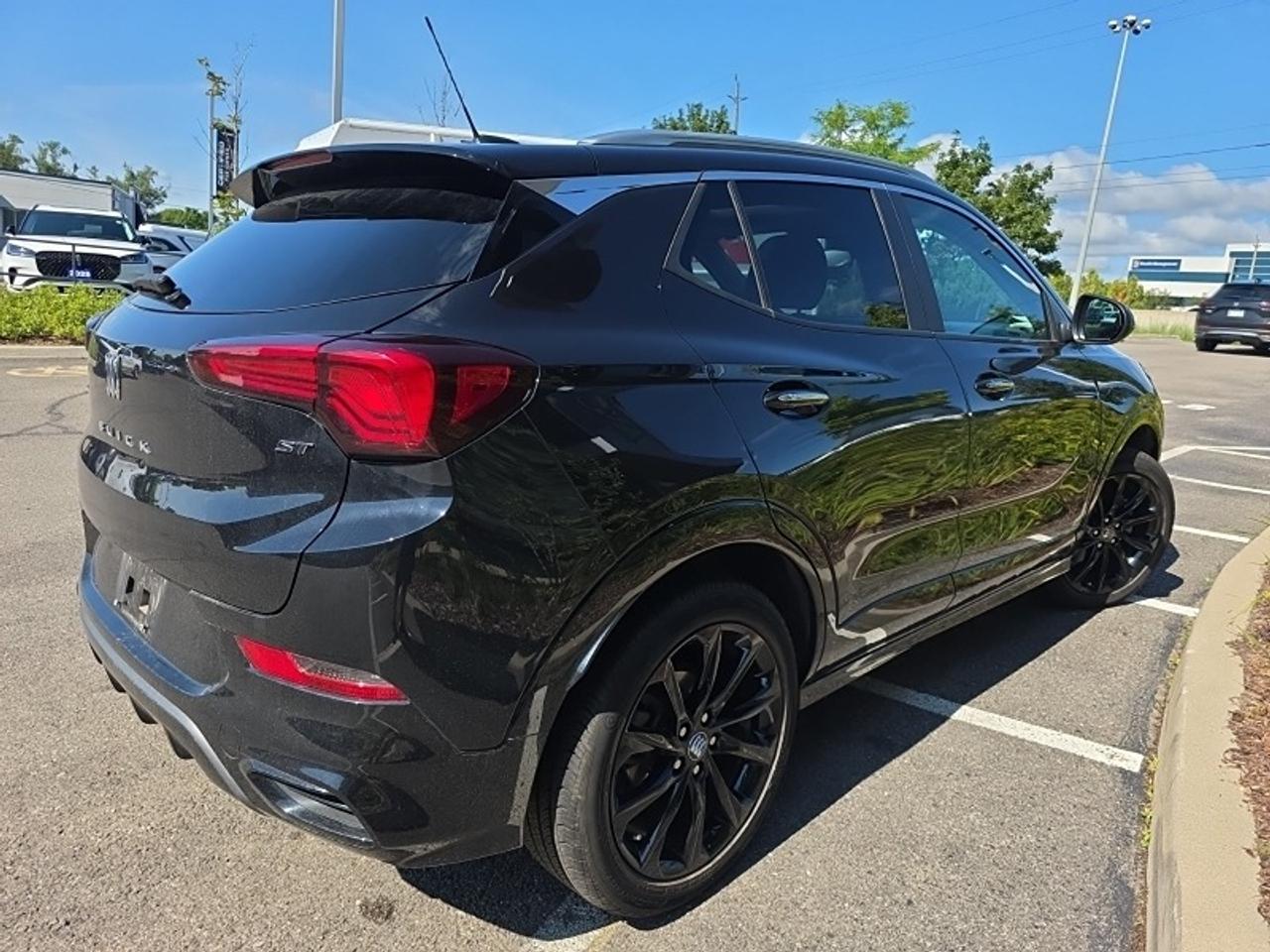 2024 Buick Encore GX GX Sport Touring - AWD, 360 CAM, LOW KM'S!!! Photo
