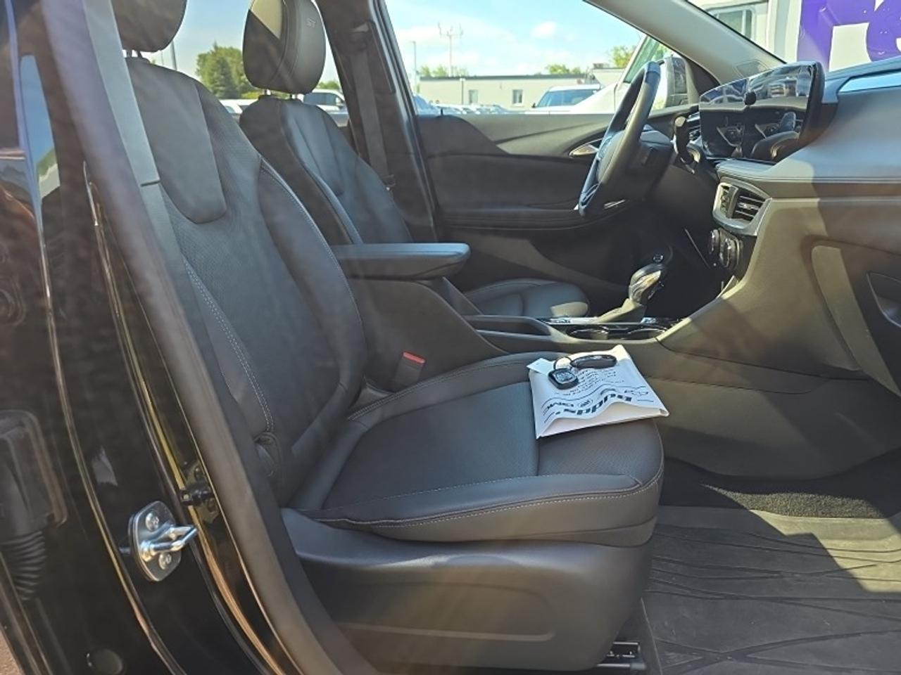 2024 Buick Encore GX GX Sport Touring - AWD, 360 CAM, LOW KM'S!!! - Photo #22