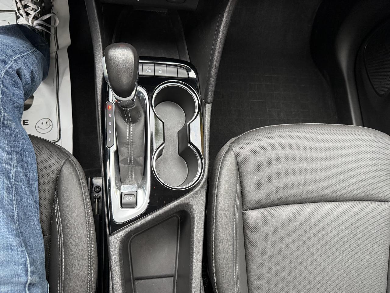 2024 Buick Encore GX GX Sport Touring - AWD, 360 CAM, LOW KM'S!!! - Photo #37