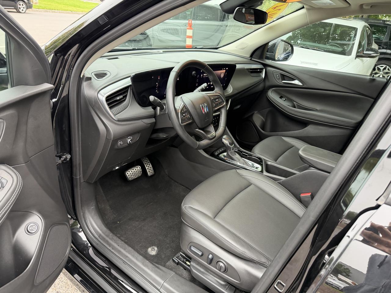 2024 Buick Encore GX GX Sport Touring - AWD, 360 CAM, LOW KM'S!!! Photo68