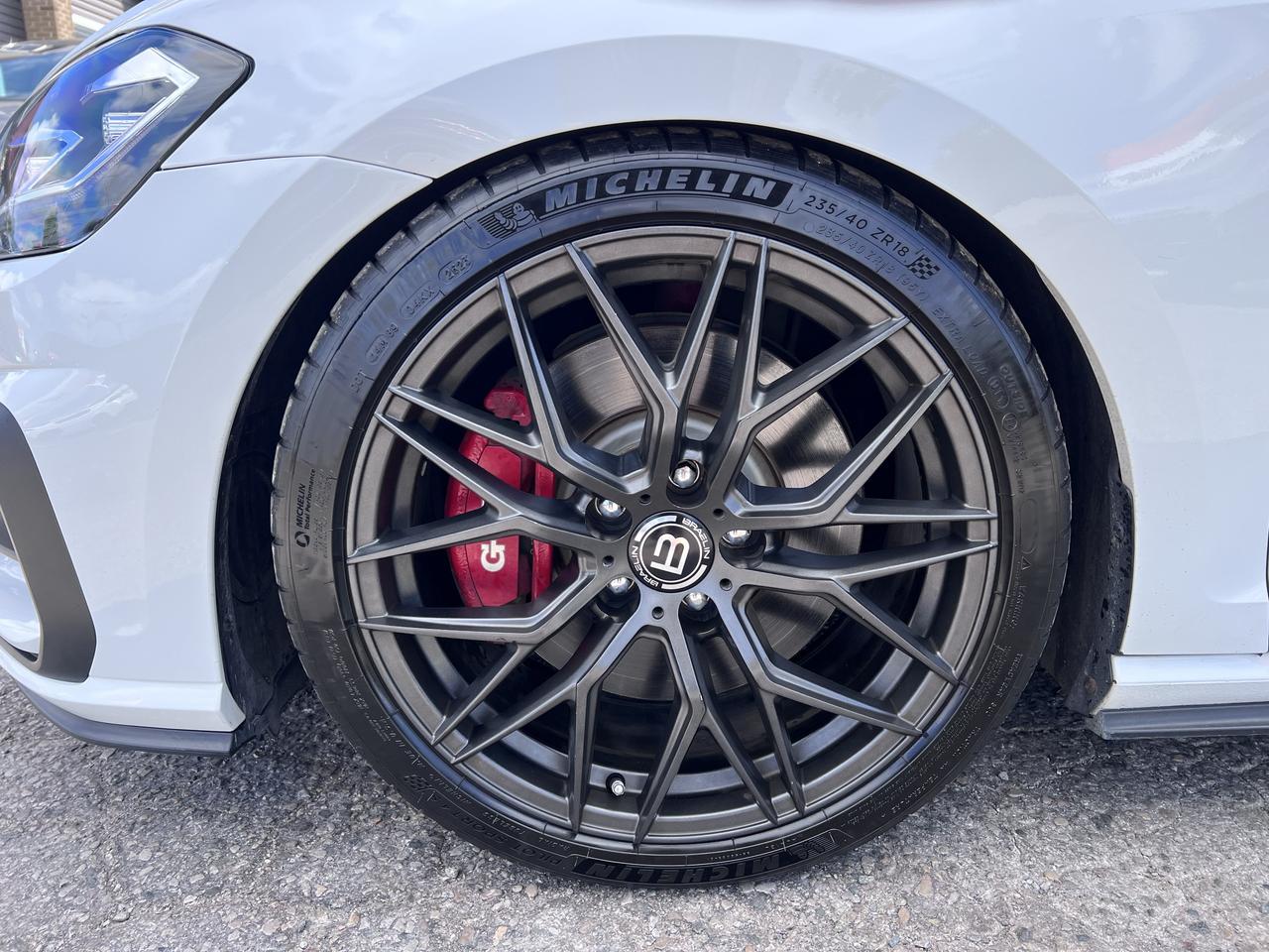 2019 Volkswagen Golf GTI 6 speed manual Photo