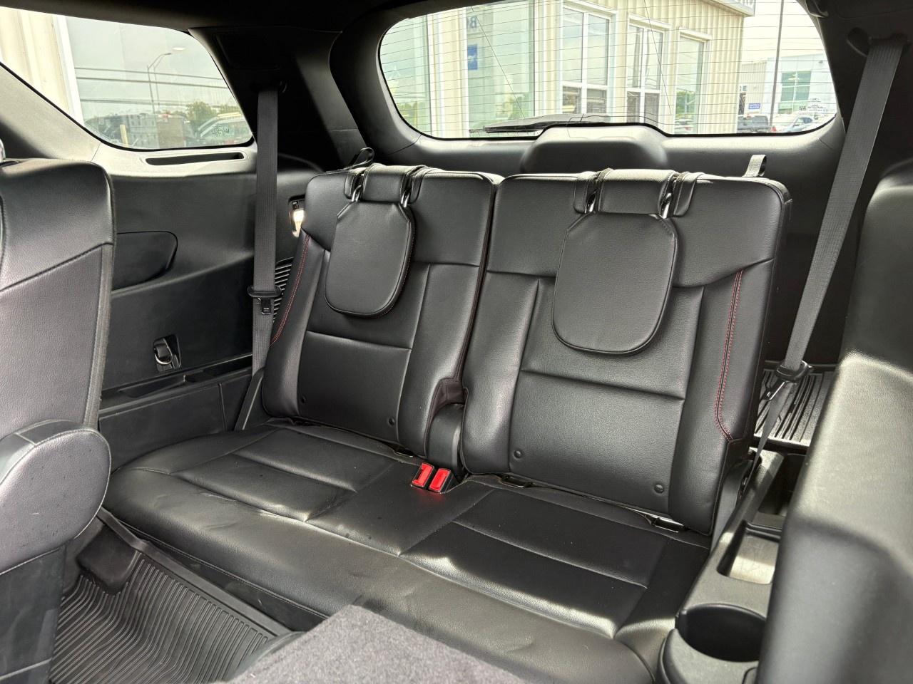 2023 Ford Explorer ST-Line 4WD Photo