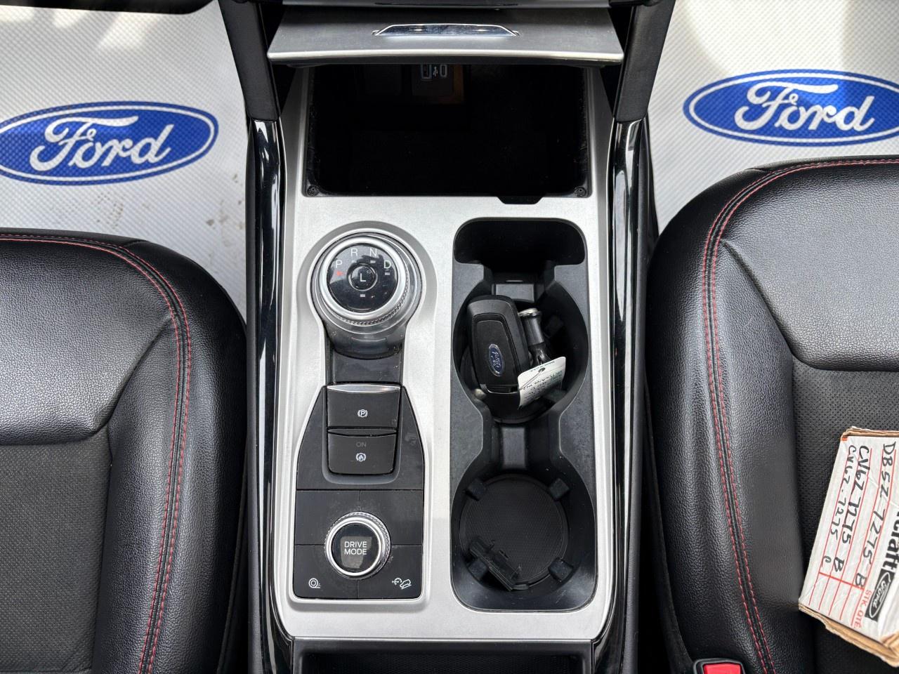 2023 Ford Explorer ST-Line 4WD Photo