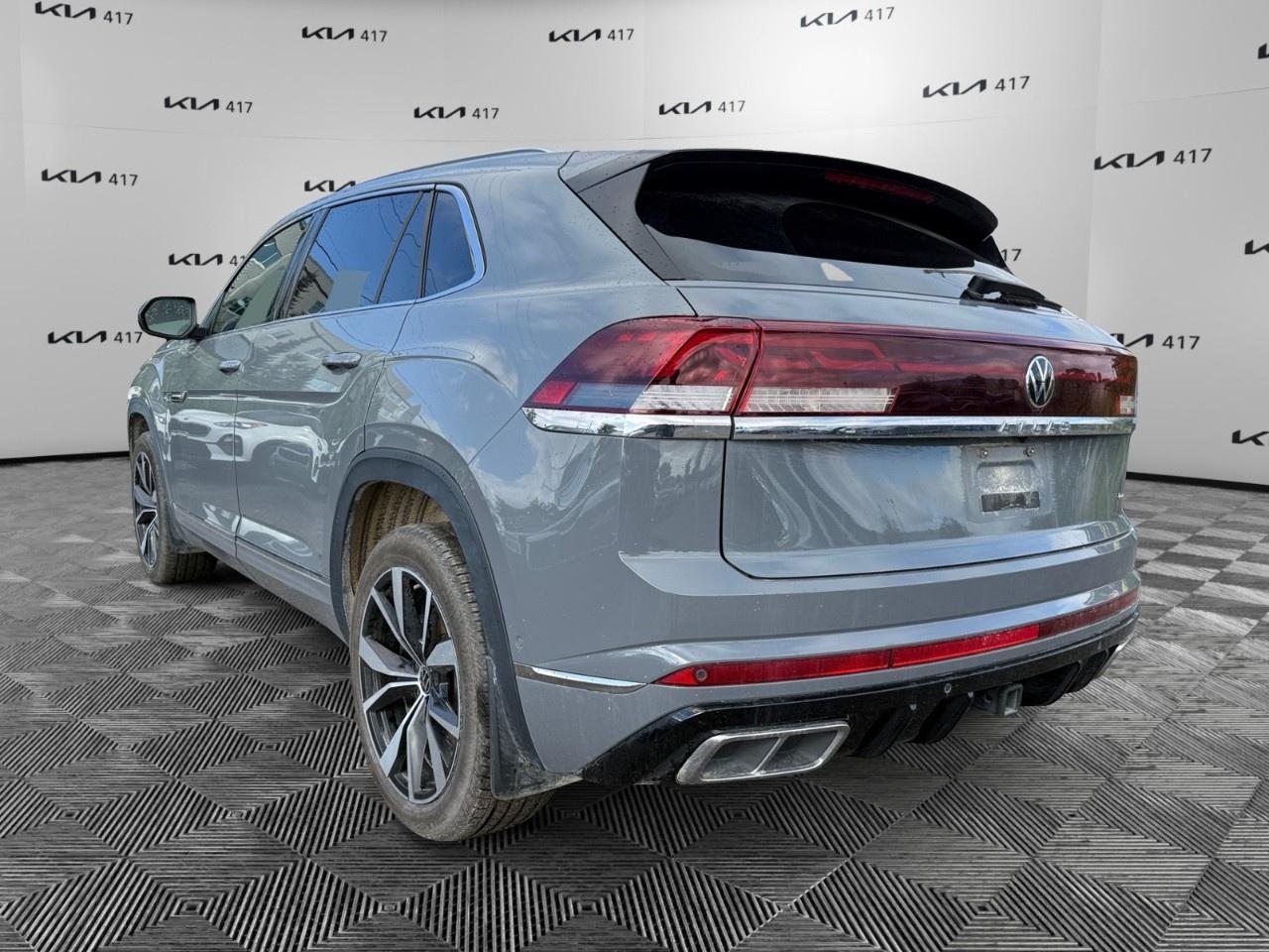 2024 Volkswagen Atlas Cross Sport Execline 2.0 TSI 4MOTION Photo
