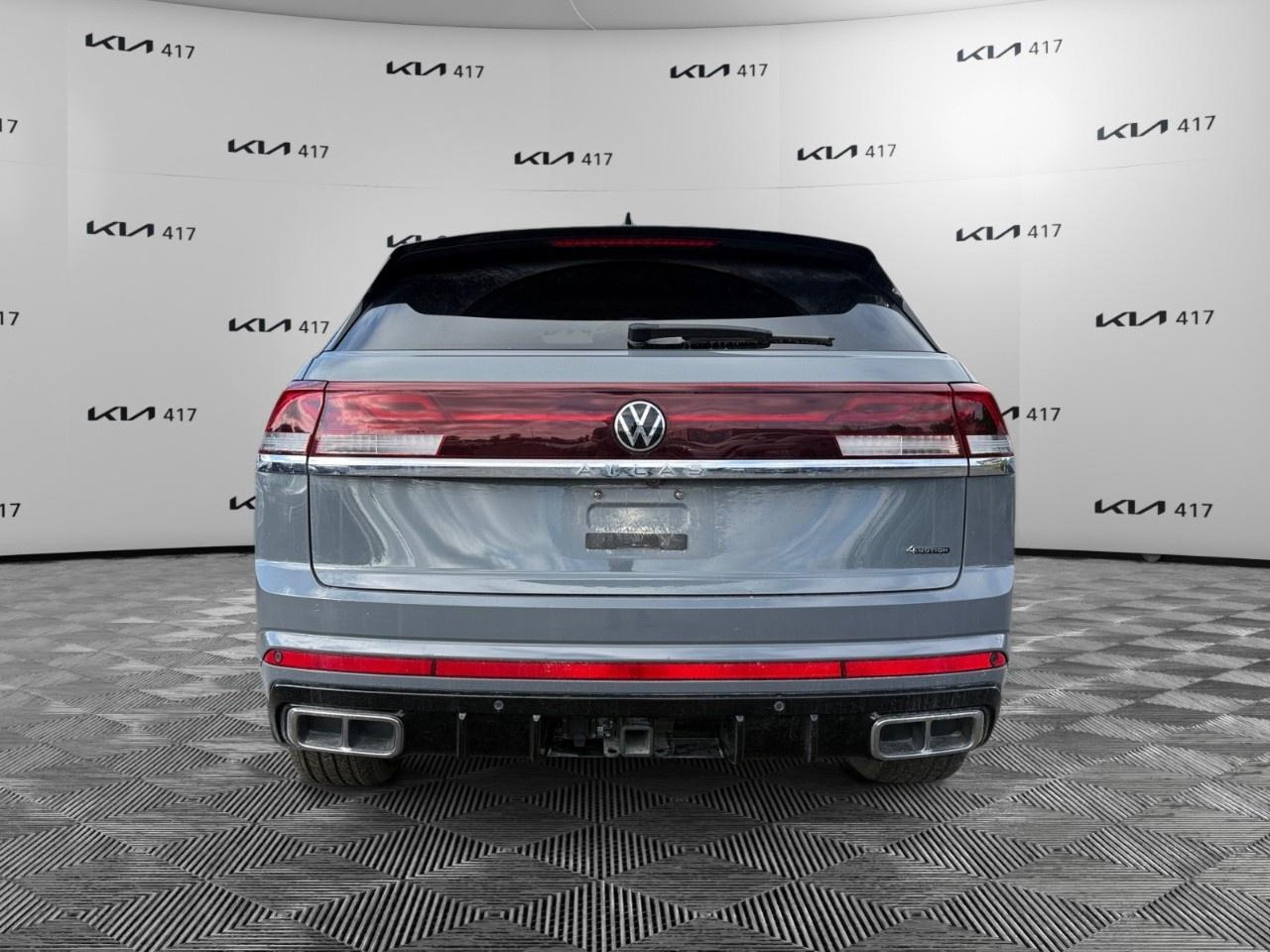 2024 Volkswagen Atlas Cross Sport Execline 2.0 TSI 4MOTION Photo3
