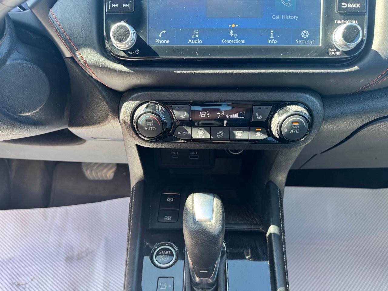 2023 Nissan Kicks SR FWD Photo