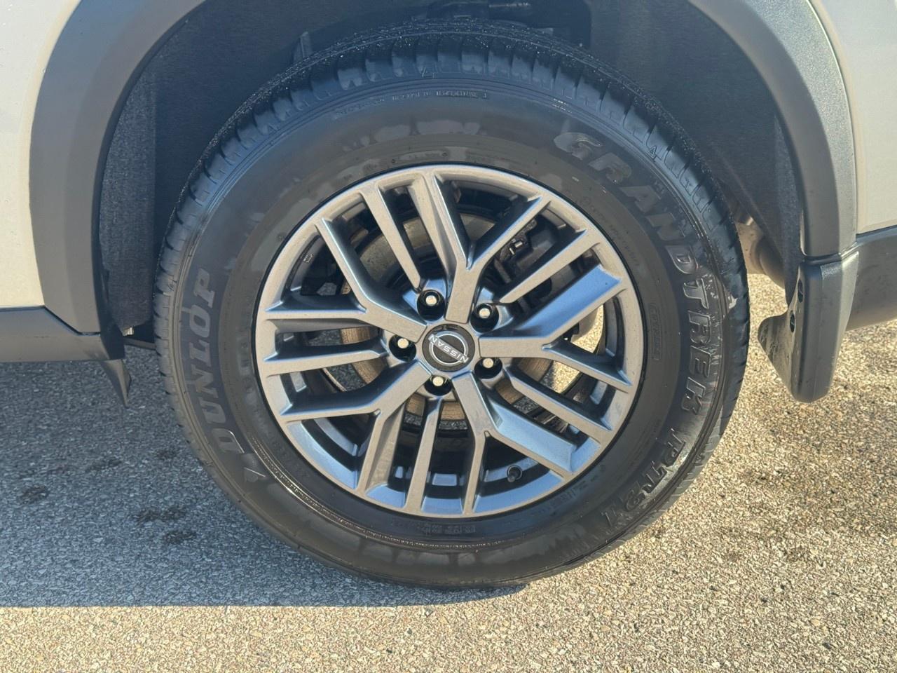 2024 Nissan Rogue AWD S Photo