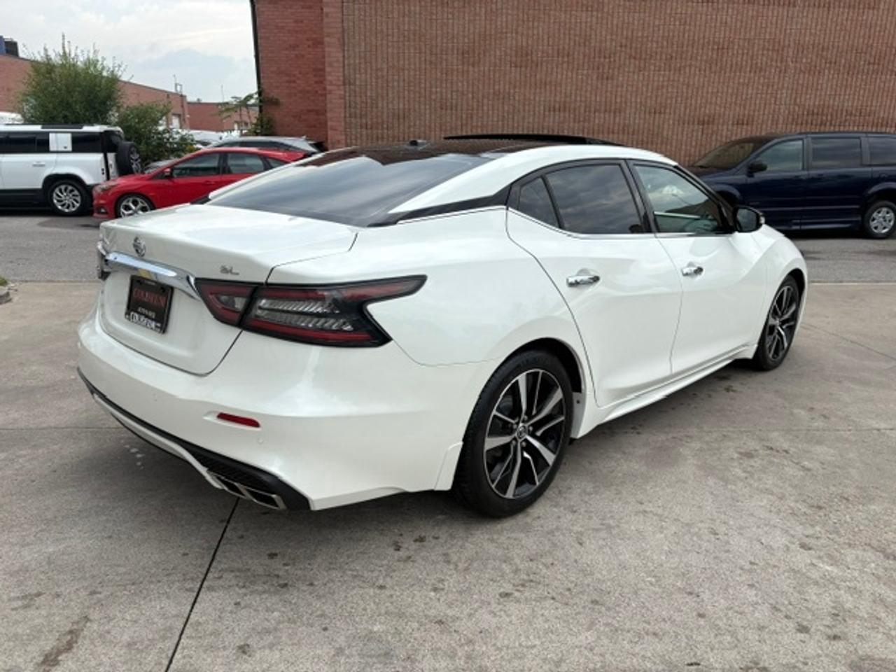2022 Nissan Maxima SL **LEATHER-ROOF-NAVI-CAMERA-NEW TIRES** Photo