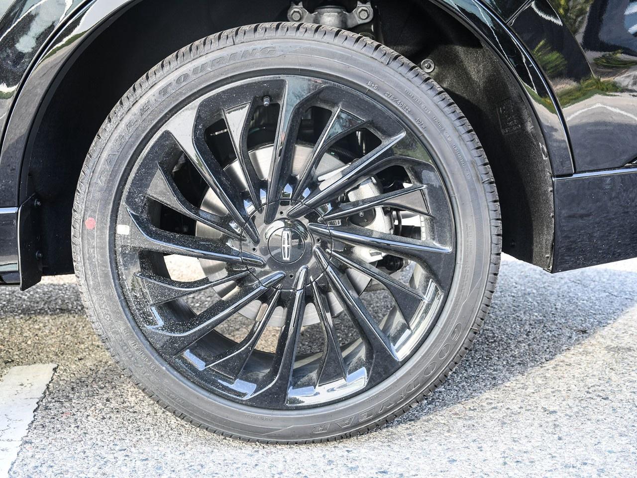 2027 Lincoln Aviator Reserve AWD Photo