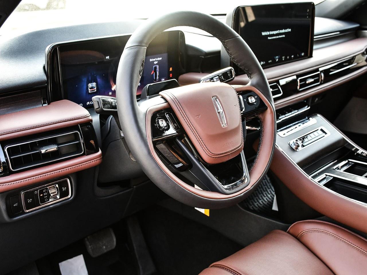 2027 Lincoln Aviator Reserve AWD Photo