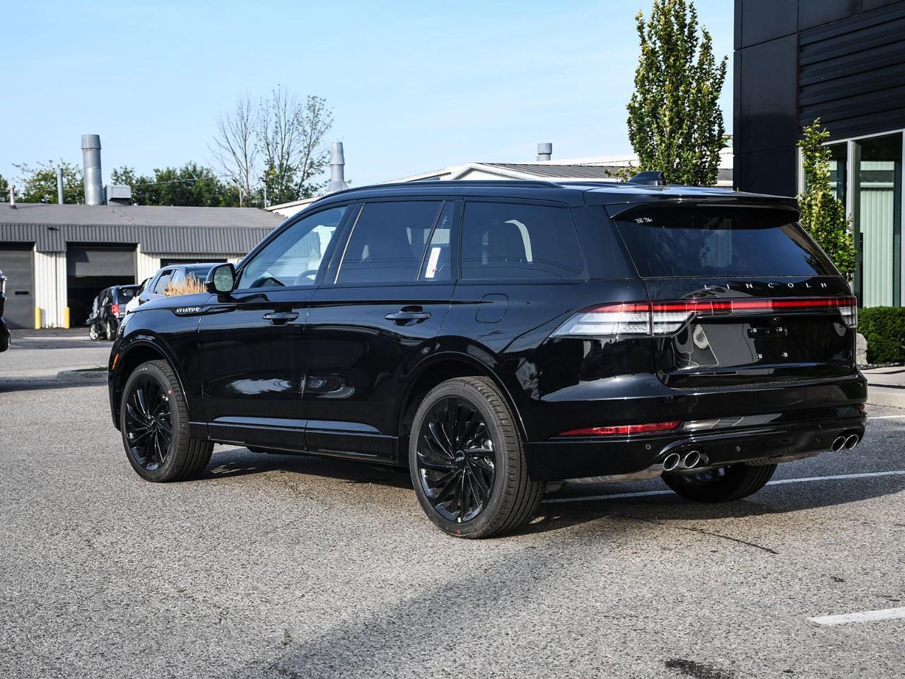 2027 Lincoln Aviator Reserve AWD Photo